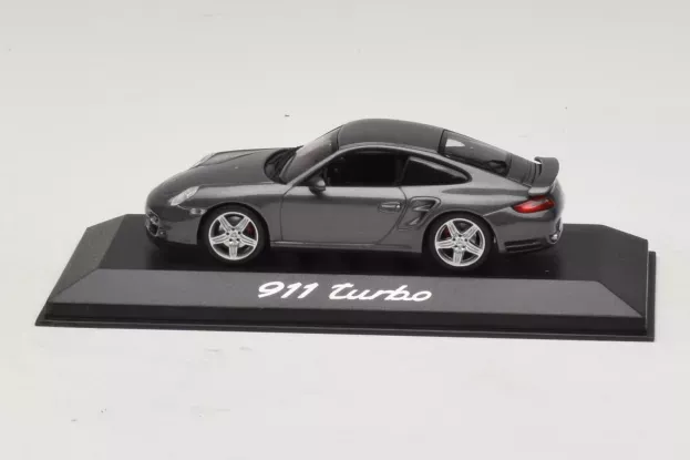 Minichamps Porsche 911 Turbo 997 2006 1:43 WAP02013016